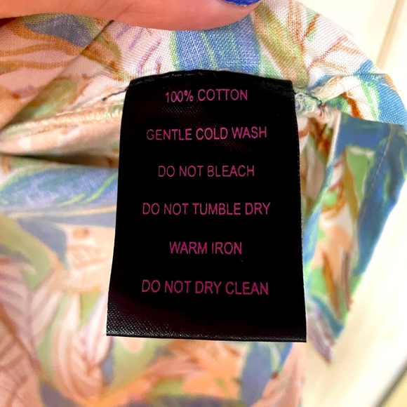 NWT Liza Byrd Mason Green Blue Brown Floral 3/4 Sleeve Button Down Blouse Sz S - Picture 5 of 7